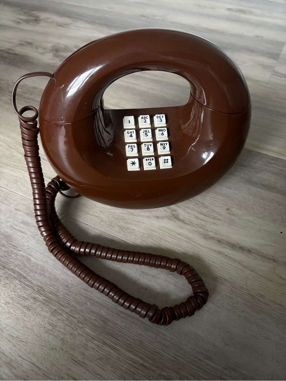 Vintage Western Electric Sculptura Donut Telephone Brown Push Button